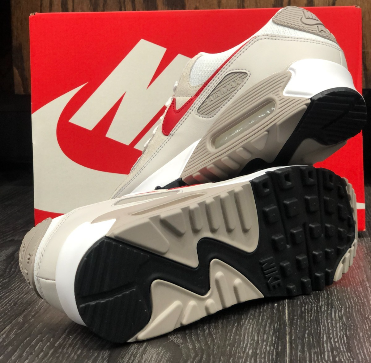 The Nike Air Max 90 Essential 'Beige Chalk/University Red', featuring