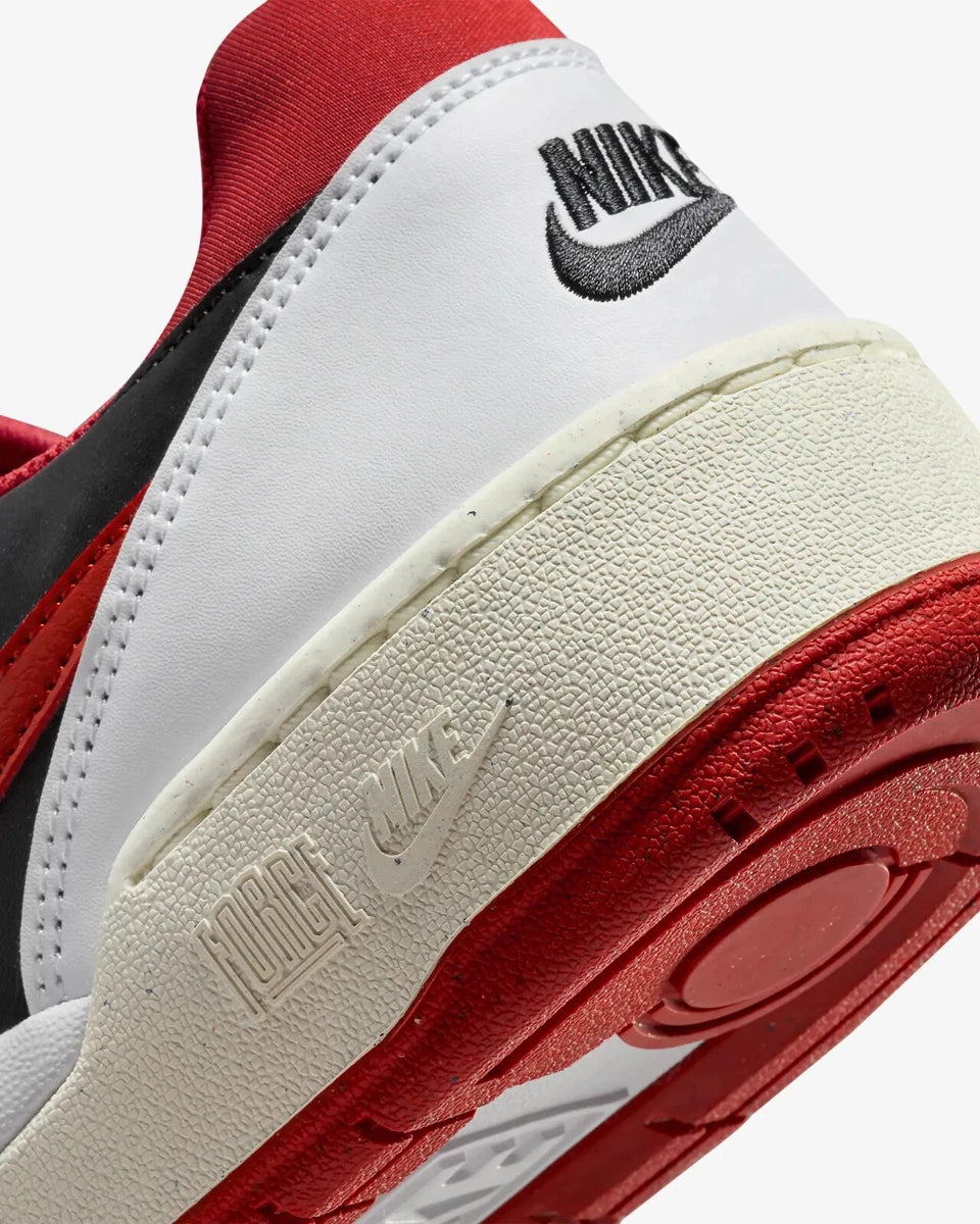 NIKE FULL FORCE LOW