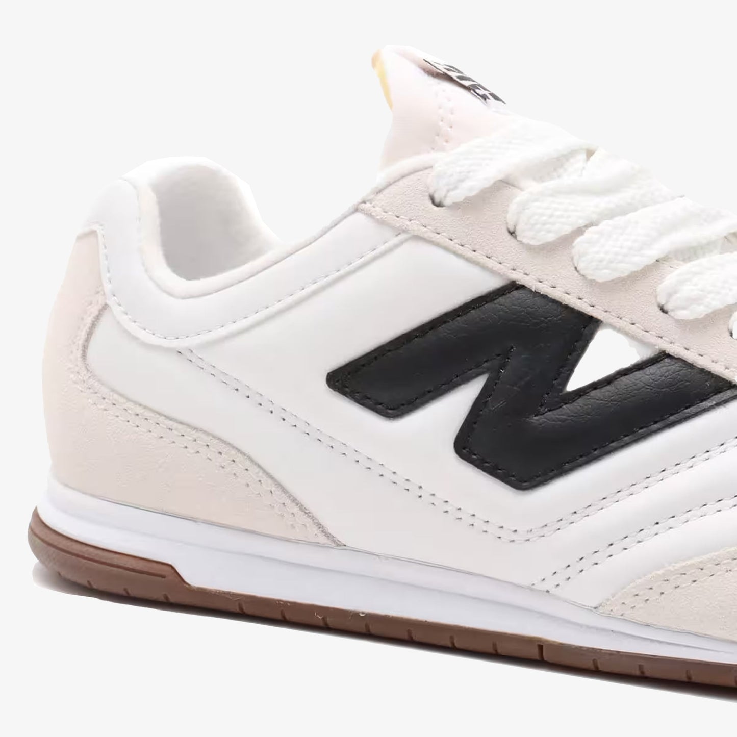 NEW BALANCE RC42