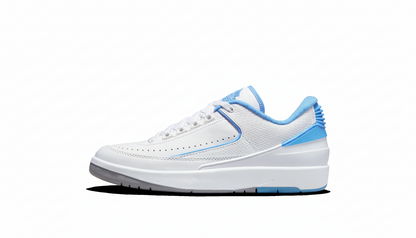 NIKE AIR JORDEN 2 RETRO LOW "UNC"