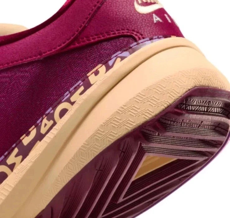 NIKE ZOOM FREAK 5