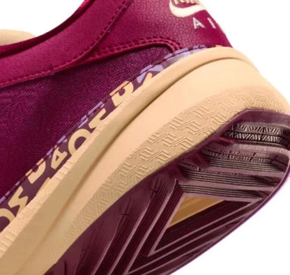 NIKE ZOOM FREAK 5