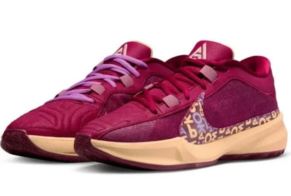 NIKE ZOOM FREAK 5