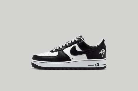 NIKE AIR FORCE 1 LOW "TERROR SQUARD"