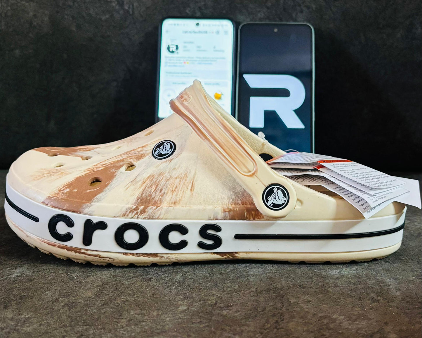 CROCS