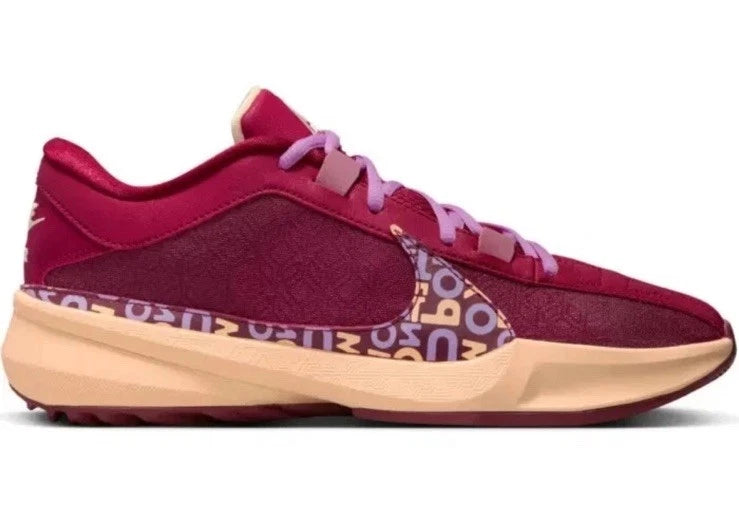 NIKE ZOOM FREAK 5